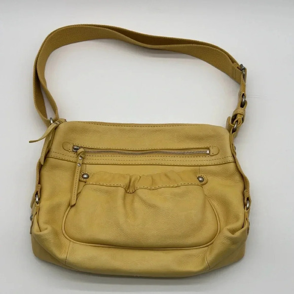 Fossil Yellow Shoulder Bag Mint Condition - Picture 1 of 12